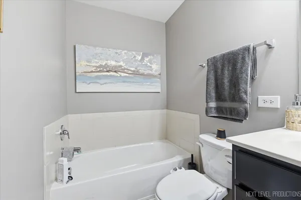$349,900 | 270 Norfolk Lane, Pingree Grove, IL 60140