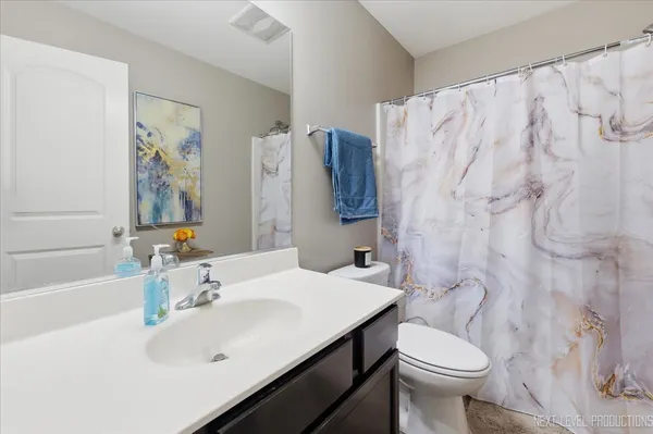 $349,900 | 270 Norfolk Lane, Pingree Grove, IL 60140