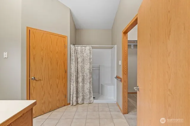 $674,000 | 537 Chrisand Lane, Wenatchee, WA 98801