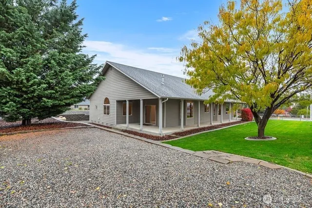 $699,000 | 537 Chrisand Lane, Wenatchee, WA 98801
