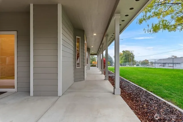 $699,000 | 537 Chrisand Lane, Wenatchee, WA 98801