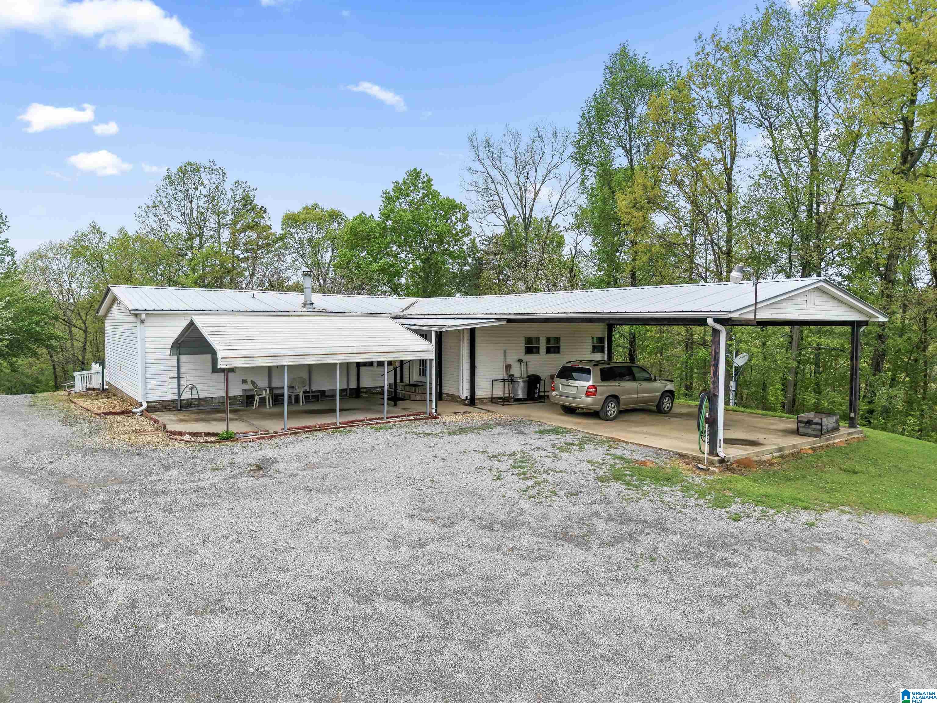 901 Lower Coalburg Road Fultondale, AL 35068 - Photo 4 of 38
