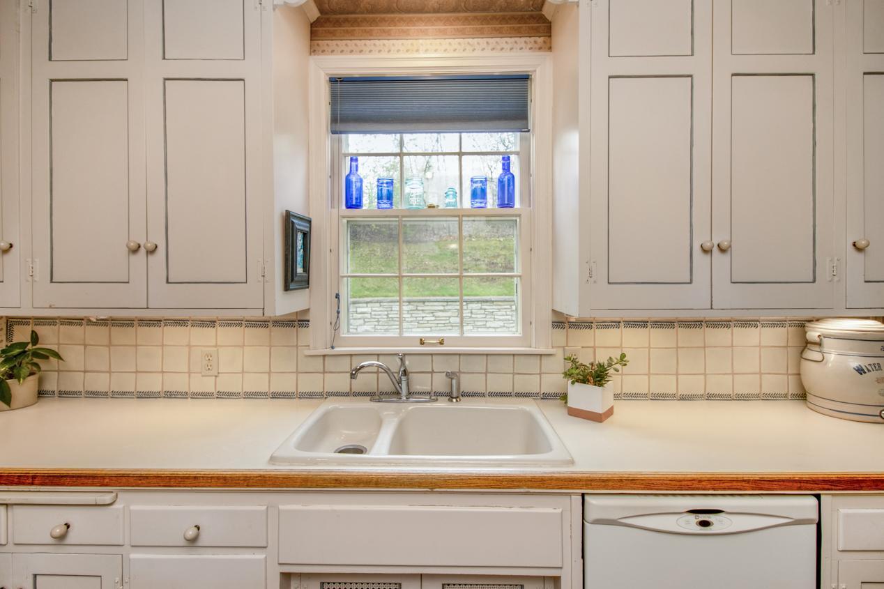 4920 East Sunnyslope Road Edina, MN 55424 - Photo 13 of 50 Gallery Image 13