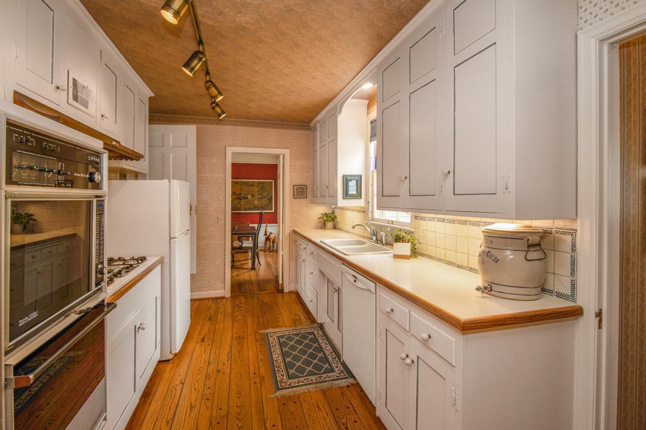 4920 East Sunnyslope Road Edina, MN 55424 - Photo 14 of 50 Gallery Image 14