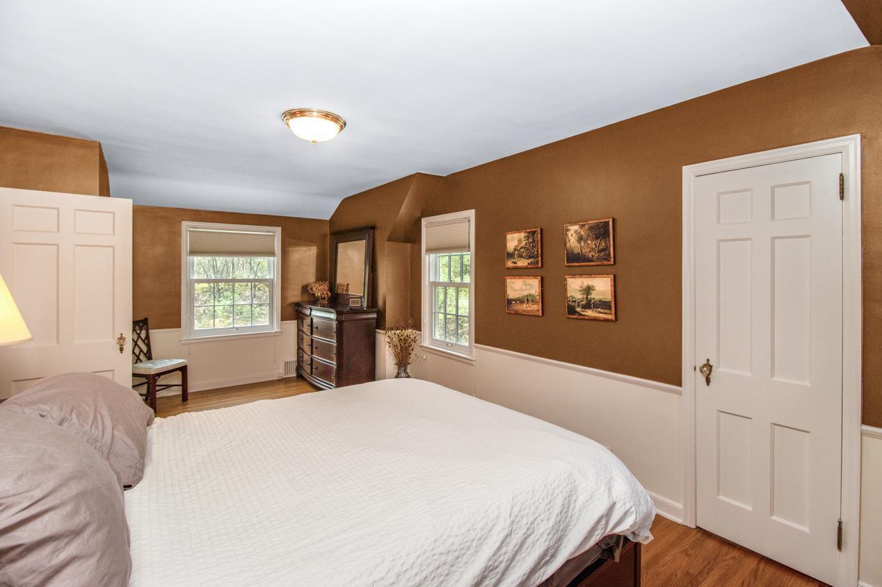 4920 East Sunnyslope Road Edina, MN 55424 - Photo 24 of 50 Gallery Image 24