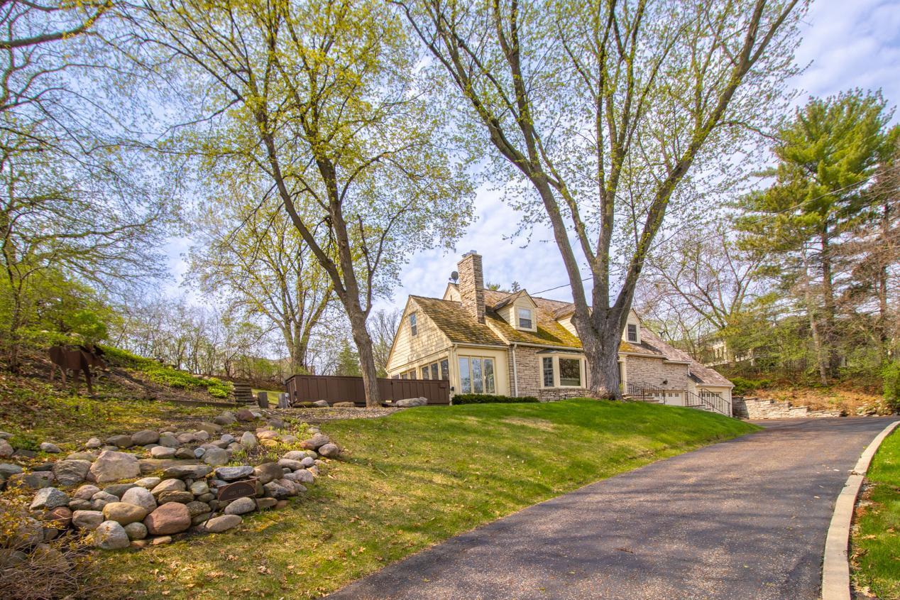 4920 East Sunnyslope Road Edina, MN 55424 - Photo 39 of 50 Gallery Image 39