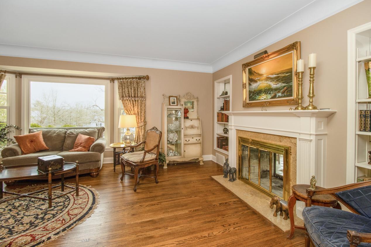 4920 East Sunnyslope Road Edina, MN 55424 - Photo 8 of 50 Gallery Image 8