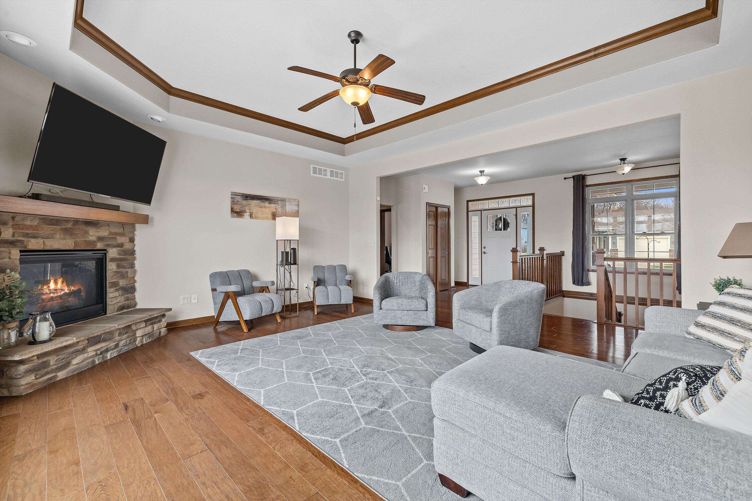 2757 Cornerstone Way Mount Pleasant, WI 53403 - Photo 8 of 34 Great Room