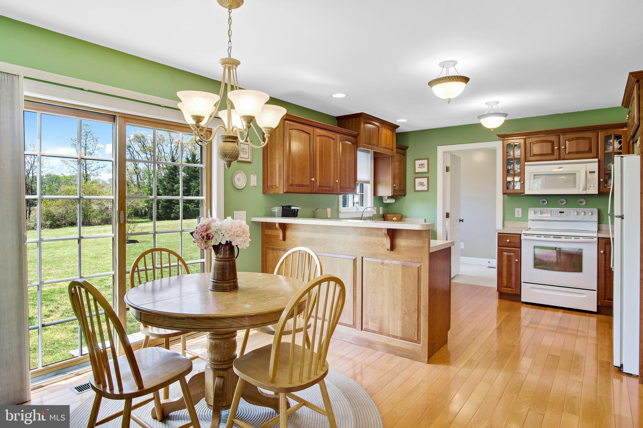 782 Dexter Corner Road Townsend, DE 19734 - Photo 7 of 37 Breakfast area