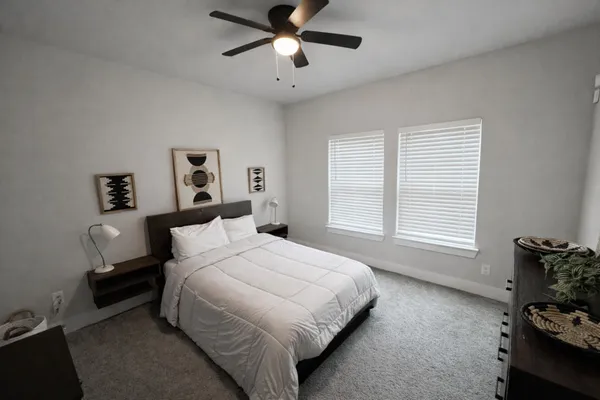 $2,400 | 2646 Tanner Street, Dallas, TX 75215