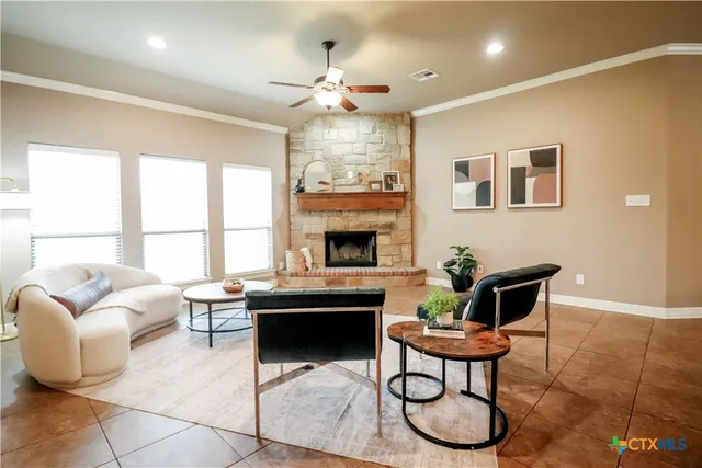 $424,900 | 3308 Ten Bits Drive, Belton, TX 76513