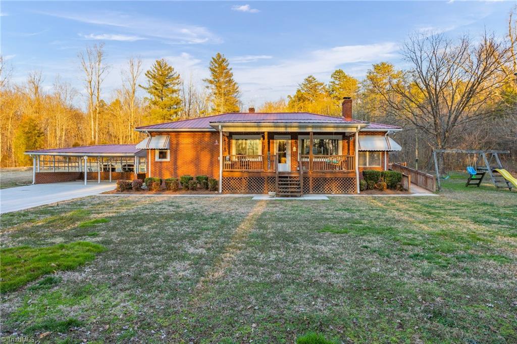 774 Clodfelter Road Thomasville, NC 27360 - Photo 2 of 32 Gallery Image 2