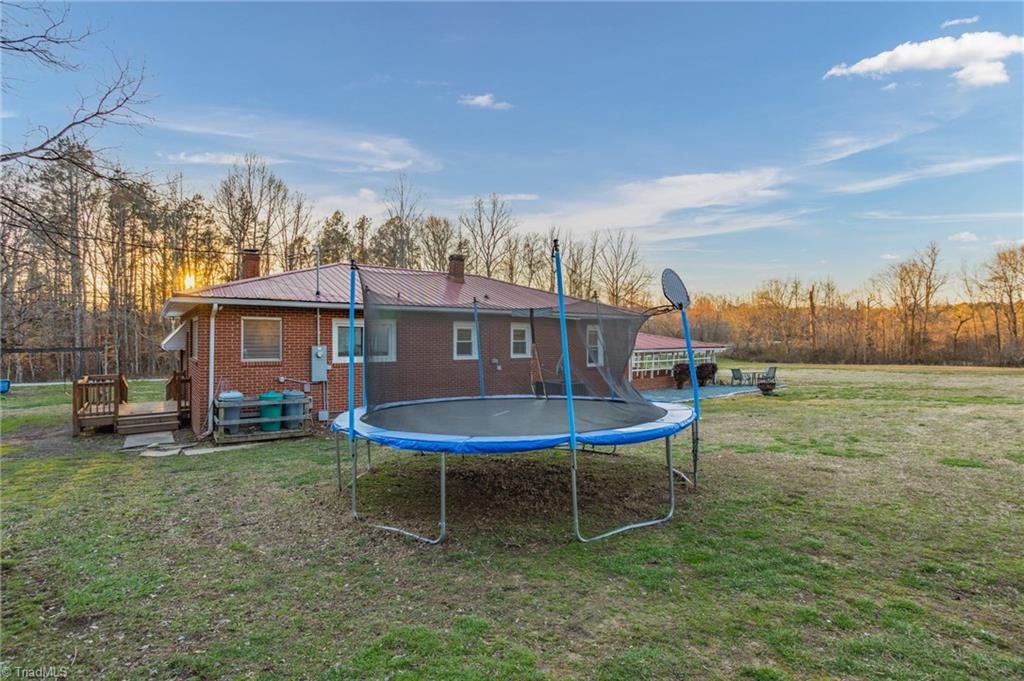 774 Clodfelter Road Thomasville, NC 27360 - Photo 24 of 32 Gallery Image 24
