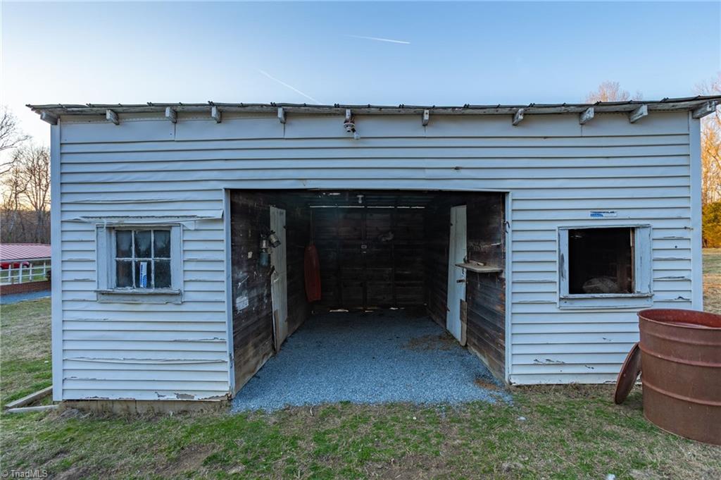 774 Clodfelter Road Thomasville, NC 27360 - Photo 26 of 32 Gallery Image 26