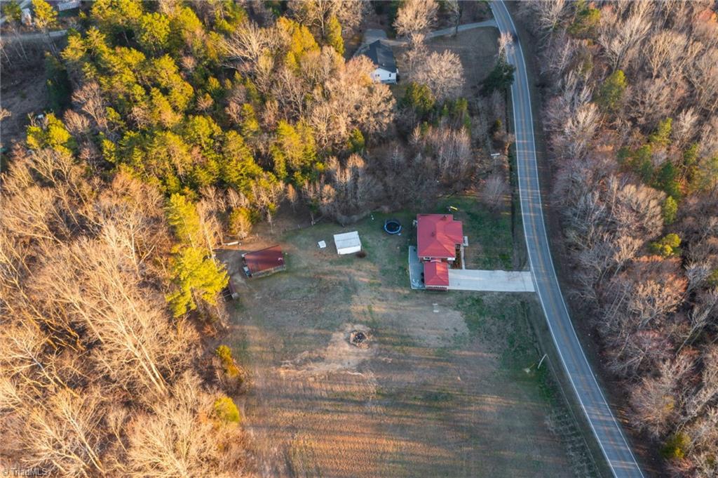 774 Clodfelter Road Thomasville, NC 27360 - Photo 29 of 32 Gallery Image 29