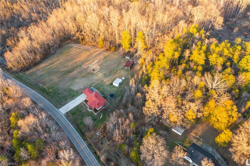 774 Clodfelter Road Thomasville, NC 27360 - Photo 31 of 32 Gallery Image 31