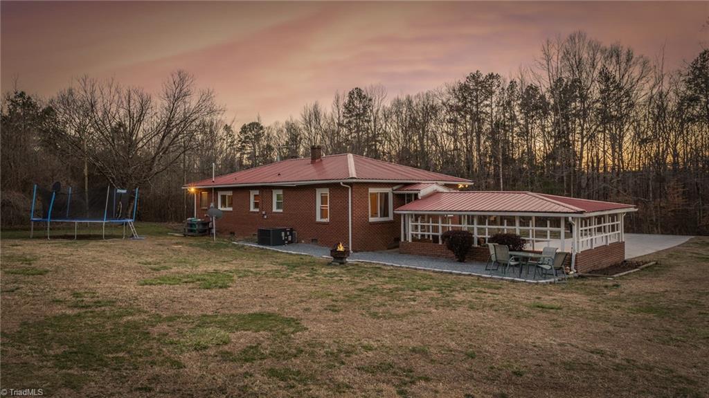 774 Clodfelter Road Thomasville, NC 27360 - Photo 6 of 32 Gallery Image 6