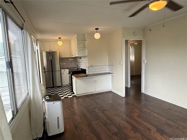 $2,990 | 1649 10th Avenue, Unit A, Honolulu, HI 96816