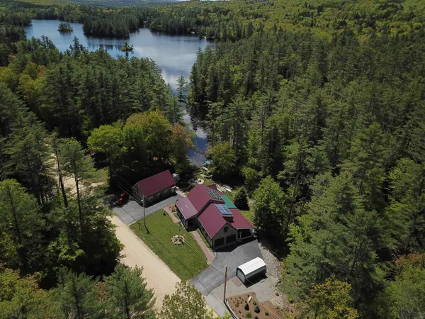 $1,099,999 | 41 Hermit Lake Road, Sanbornton, NH 03269
