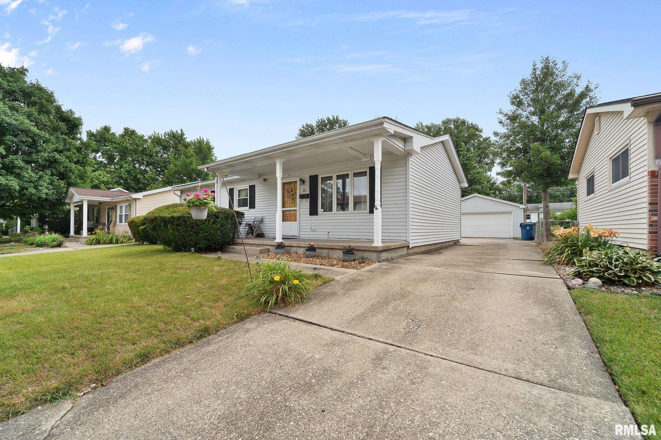 36 Foresters Lane Springfield, IL 62704 - Photo 3 of 30 Gallery Image 3