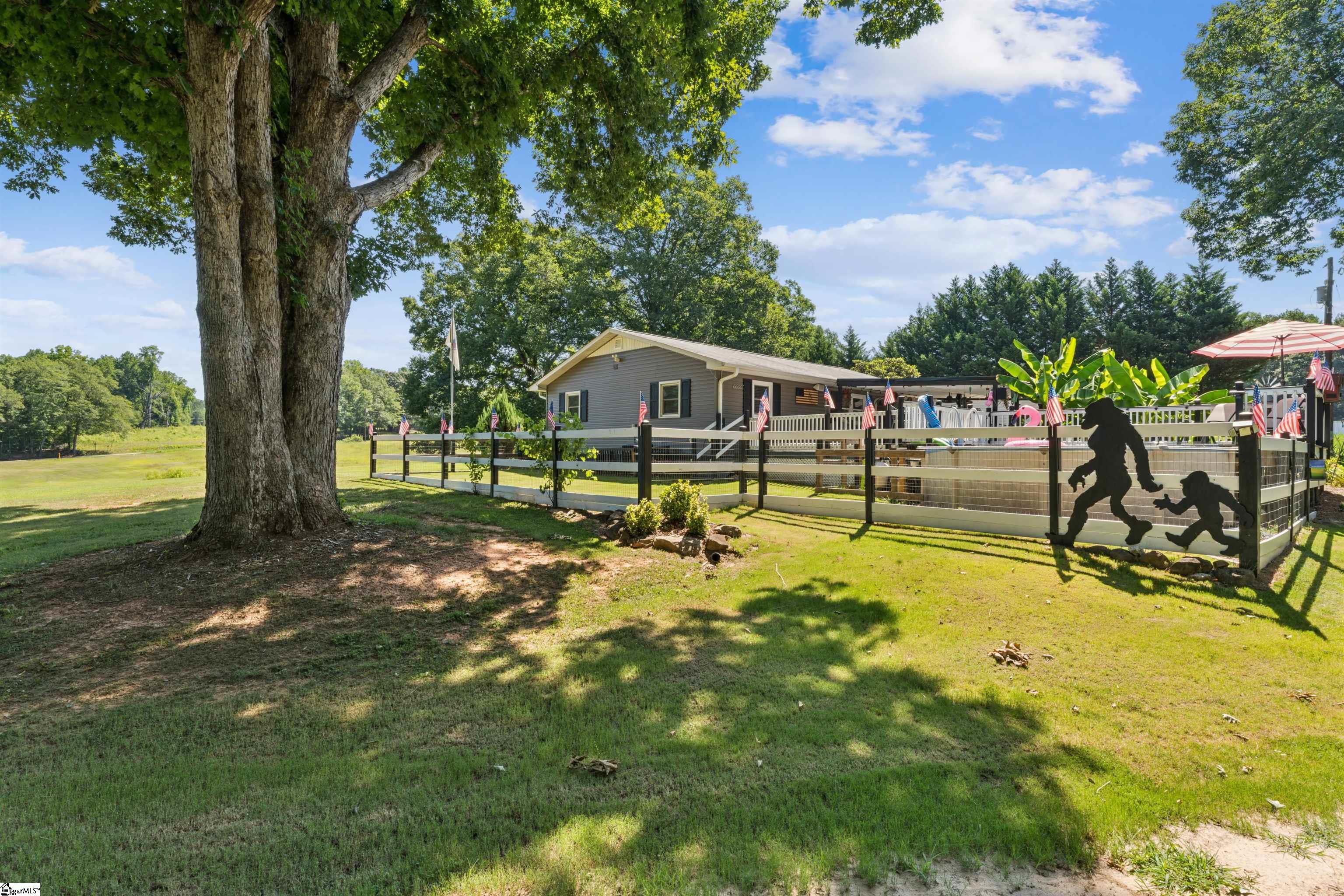 1210 Cooper Bridge Road Woodruff, SC 29388 - Photo 22 of 44