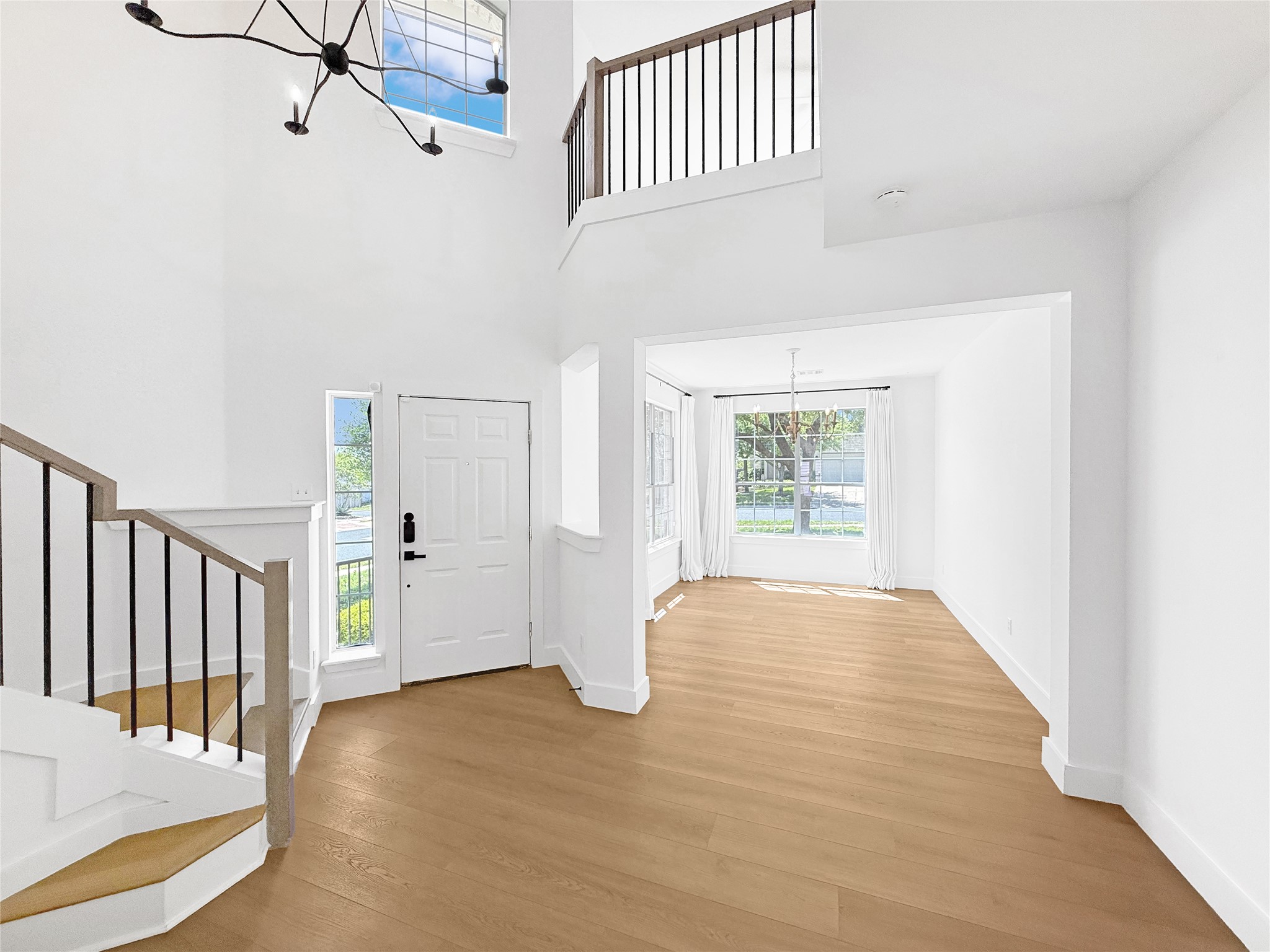 14813 Slingshot Road Austin, TX 78717 - Photo 3 of 29 Unfurnished Entry