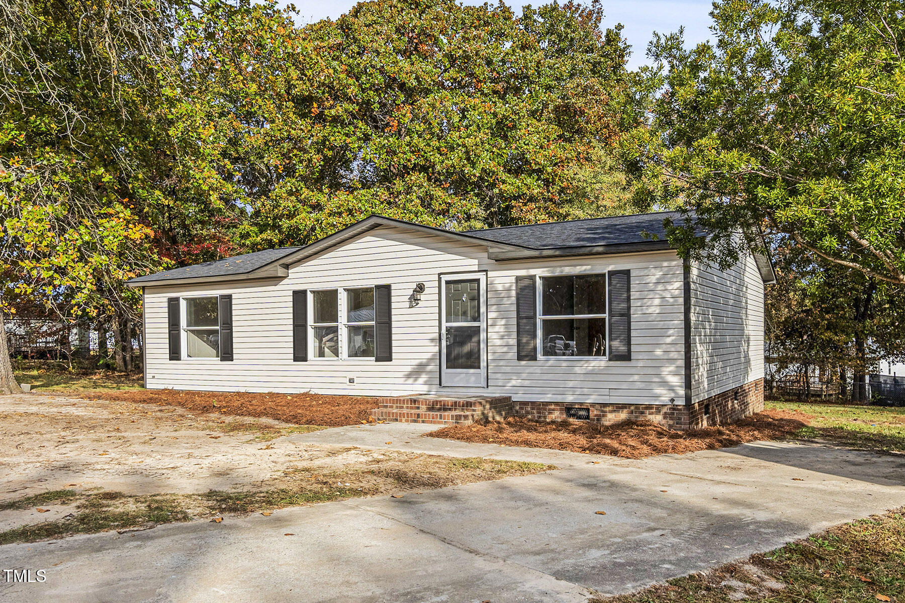 54 Tryon Ct-2