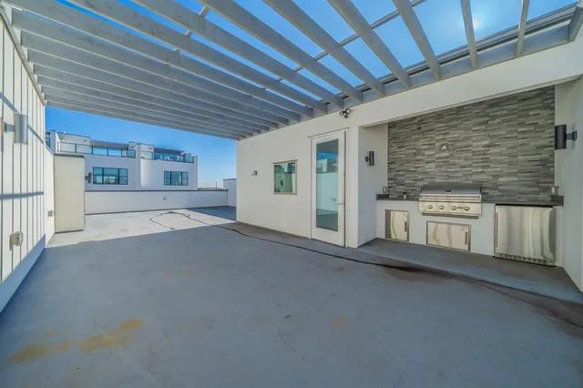 $1,199,900 | 4905 Blaynes View Drive, The Colony, TX 75056