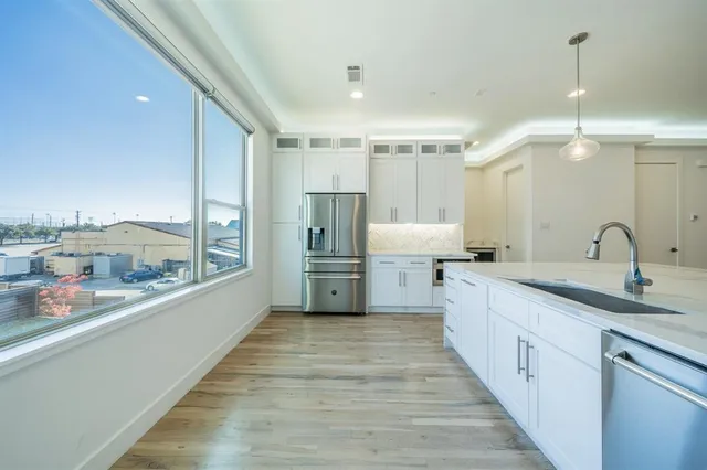 $1,199,900 | 4905 Blaynes View Drive, The Colony, TX 75056