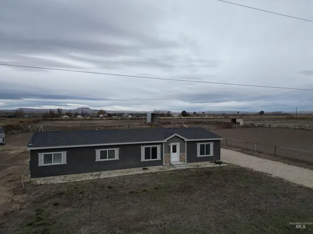 $560,000 | 26915 Chips Lane, Parma, ID 83660