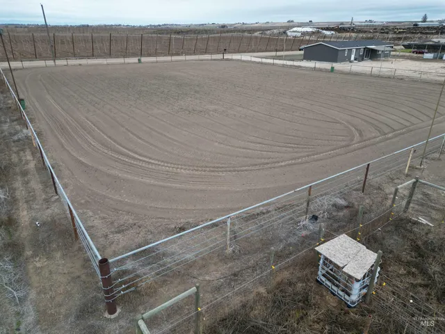 $560,000 | 26915 Chips Lane, Parma, ID 83660