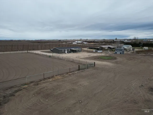 $560,000 | 26915 Chips Lane, Parma, ID 83660