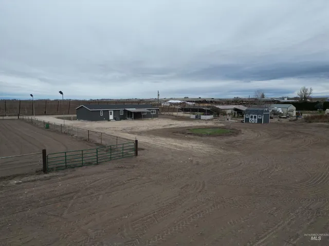 $560,000 | 26915 Chips Lane, Parma, ID 83660