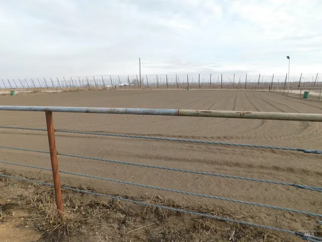 $560,000 | 26915 Chips Lane, Parma, ID 83660