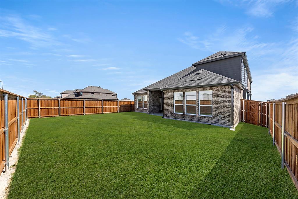 1322 Comal Drive Forney, TX 75126 - Photo 26 of 30 27. 1322 Comal - Back (2)