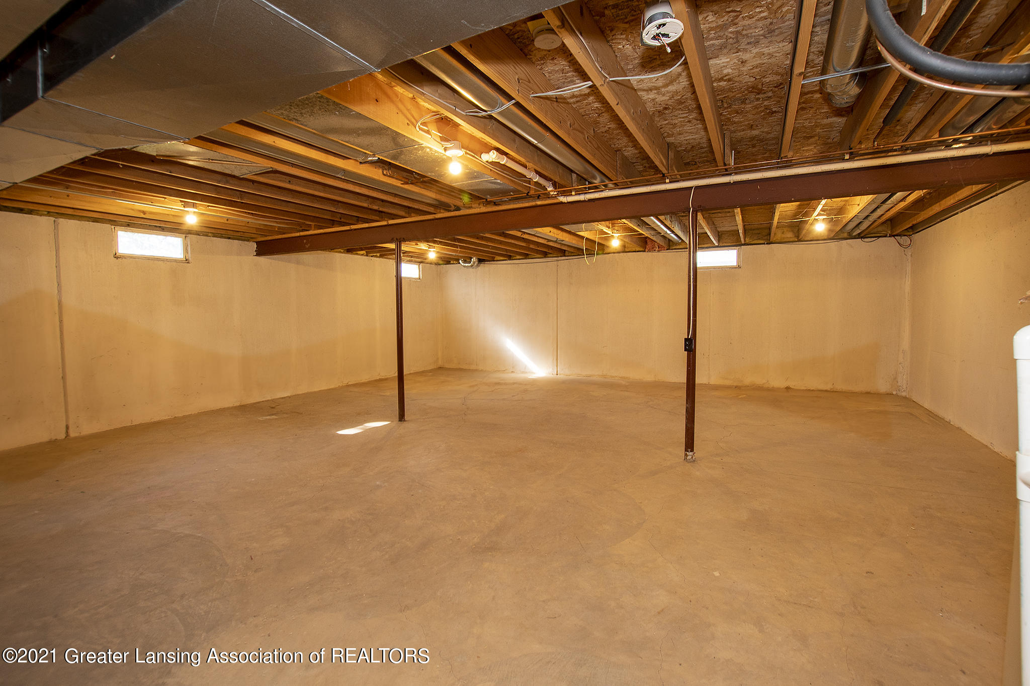 2010 Hamilton Road Okemos, MI 48864 - Photo 15 of 17 Hamilton-13