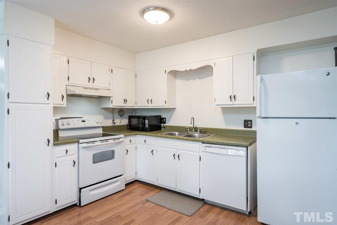 5130 Flint Ridge Place, Unit 5130 Raleigh, NC 27609 - Photo 10 of 18