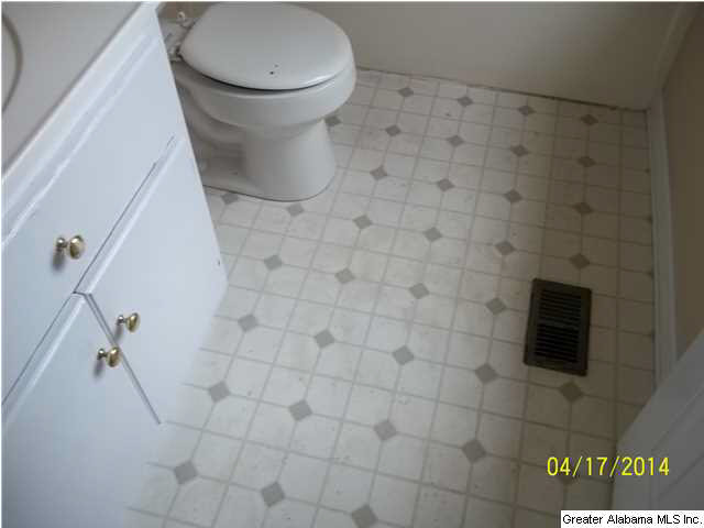 296 Country Road Warrior, AL 35180 - Photo 11 of 18 Gallery Image 11