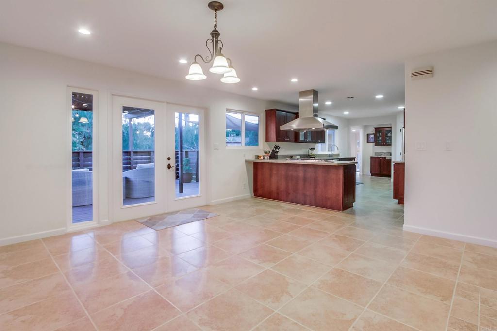 1321 Friends Way Fallbrook, CA 92028 - Photo 18 of 71