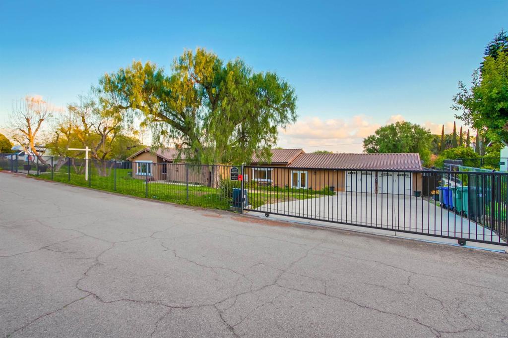 1321 Friends Way Fallbrook, CA 92028 - Photo 53 of 71