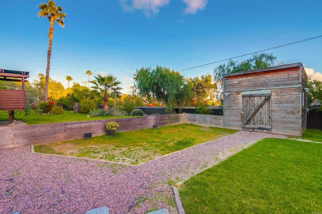 1321 Friends Way Fallbrook, CA 92028 - Photo 64 of 71