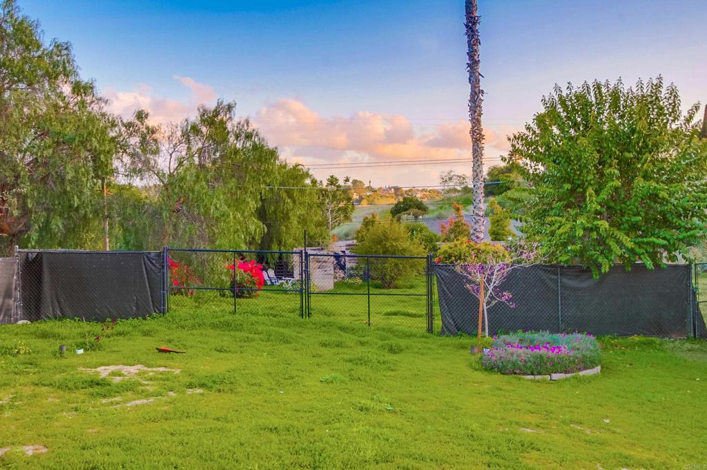 1321 Friends Way Fallbrook, CA 92028 - Photo 69 of 71