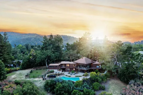 $5,098,000 | 27000 Appaloosa Way, Los Altos Hills, CA 94022