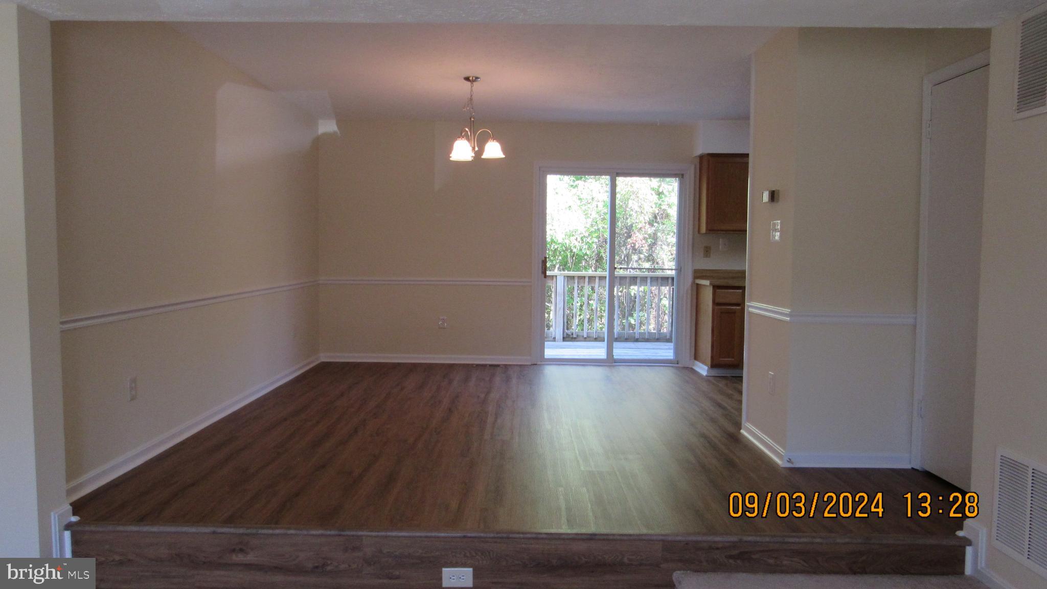 18 Morning Court Rosedale, MD 21237 - Photo 7 of 62