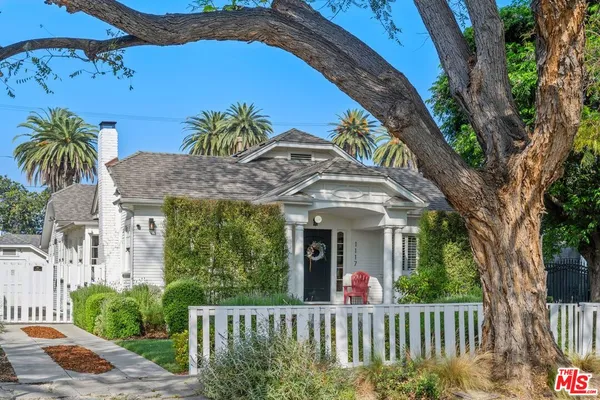 $1,599,000 | 1117 South Manhattan Place, Los Angeles, CA 90019