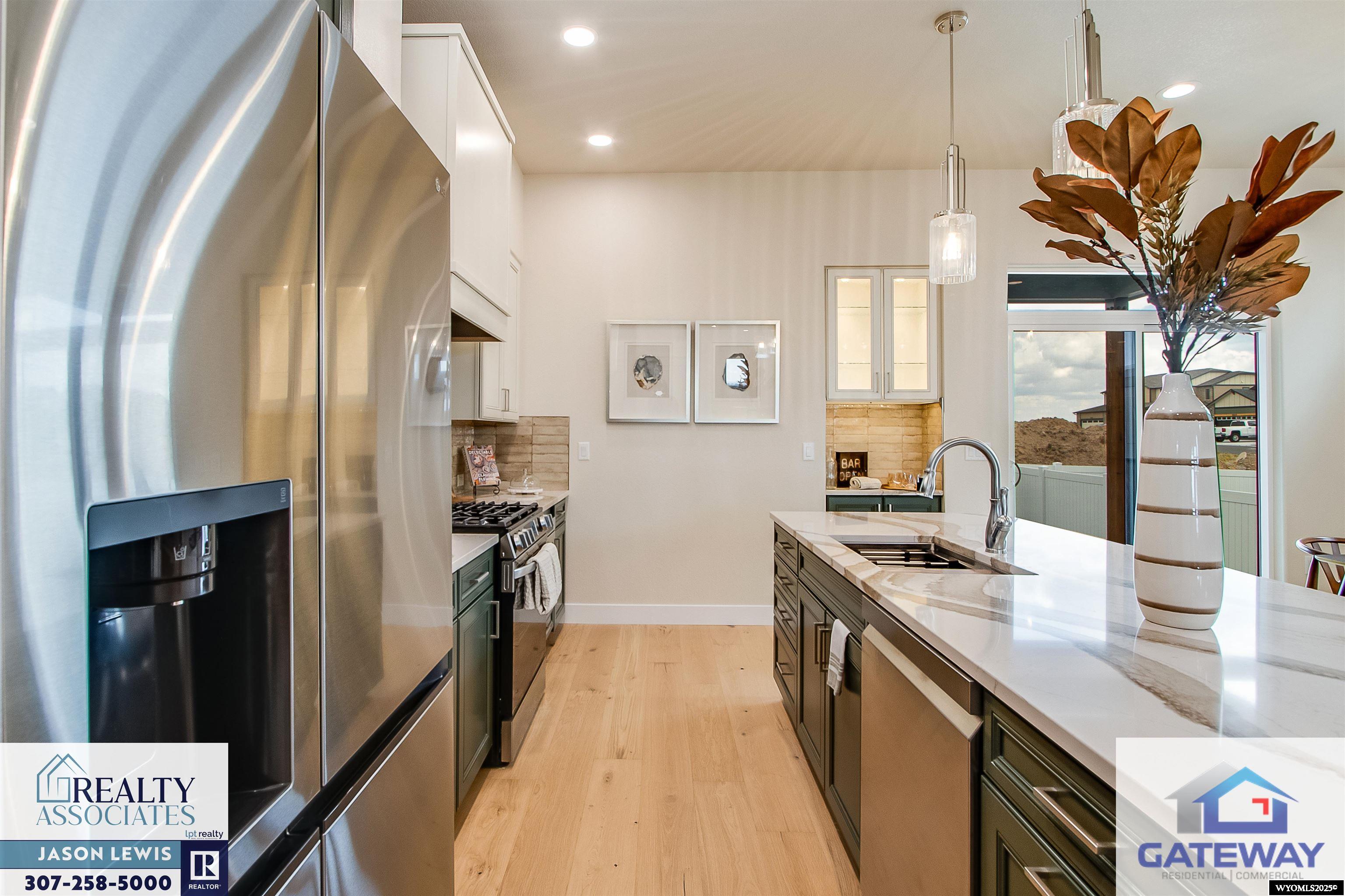 2764 Berkshire Way Casper, WY 82609 - Photo 13 of 30