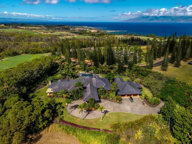 $9,900,000 | 223 Plantation Club Drive, Unit 14, Lahaina, HI 96761