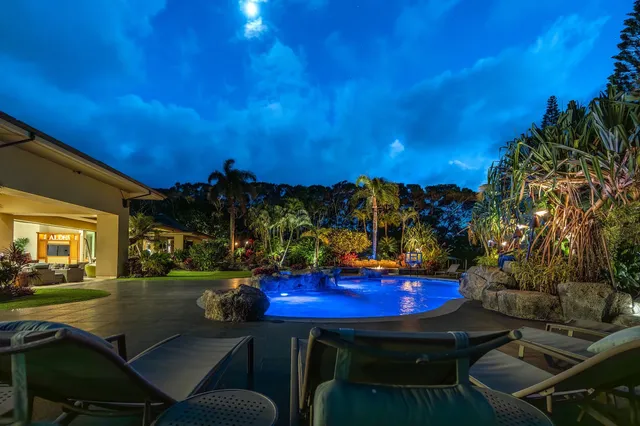 $9,900,000 | 223 Plantation Club Drive, Unit 14, Lahaina, HI 96761