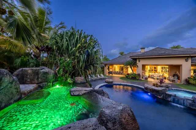 $9,900,000 | 223 Plantation Club Drive, Unit 14, Lahaina, HI 96761