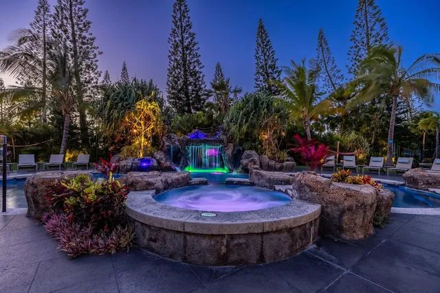 $9,900,000 | 223 Plantation Club Drive, Unit 14, Lahaina, HI 96761